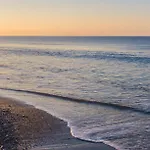 アパート A 100 Metros De La Playa En *