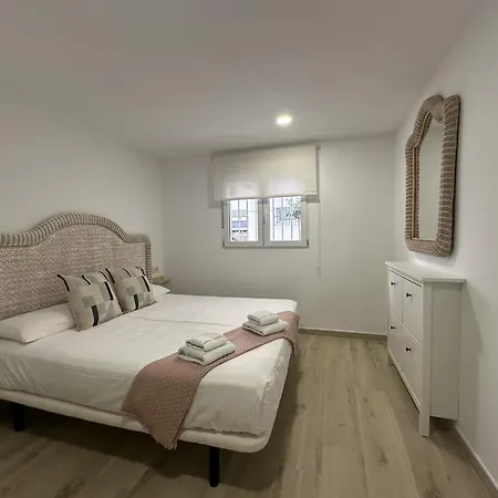 A 100 Metros De La Playa En Fuengirola