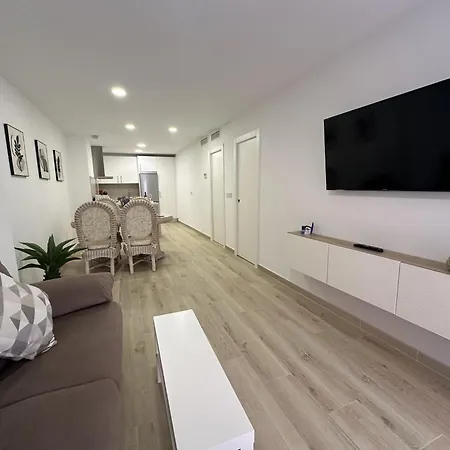 A 100 Metros De La Playa En Apartment Fuengirola