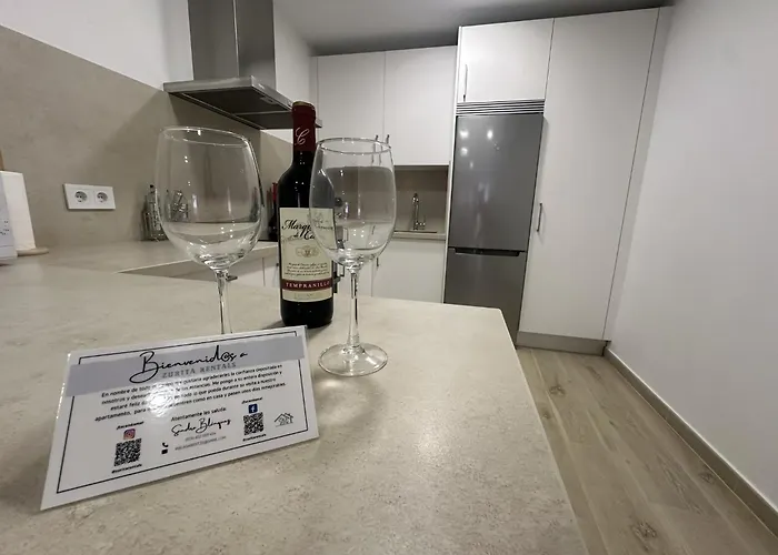 A 100 Metros De La Playa En * Fuengirola