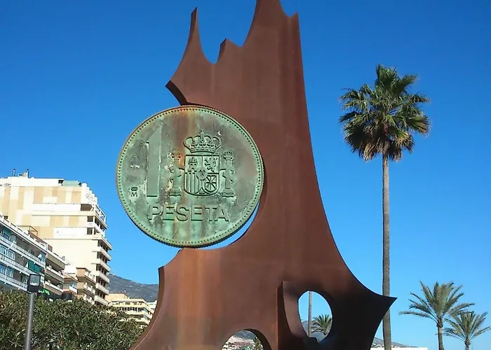 A 100 Metros De La Playa En *